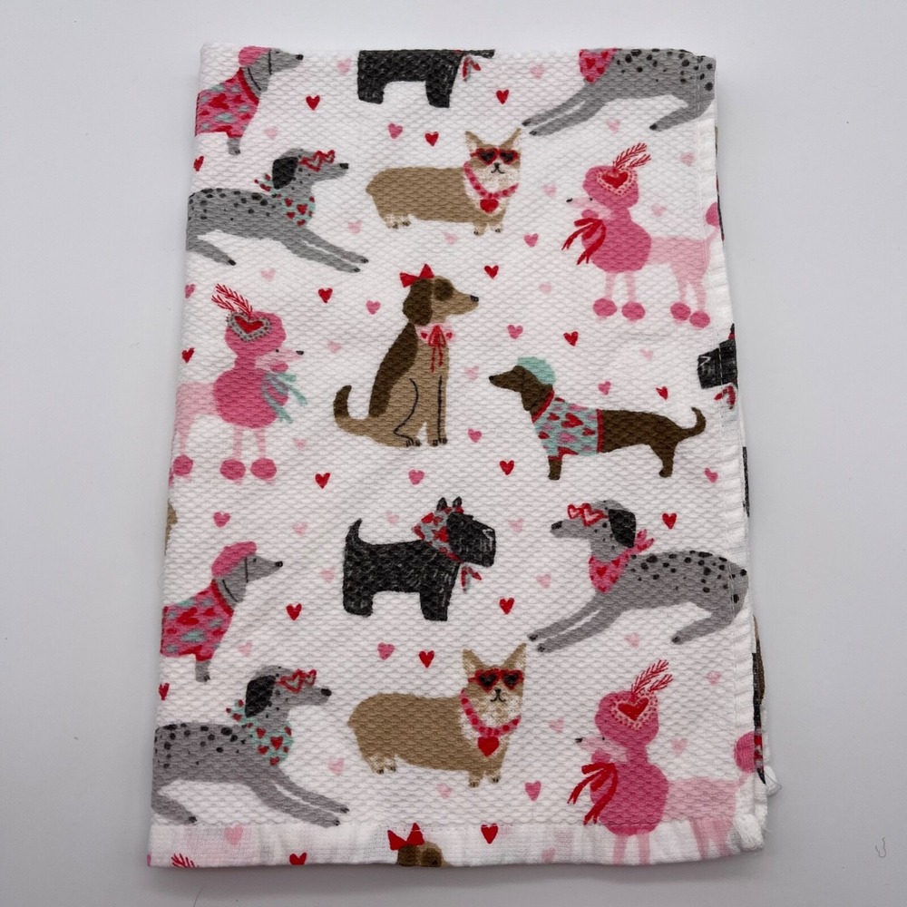 Cupcakes and Cashmere Kitchen Towels Dogs Hearts Valentines Day Set Of 2
